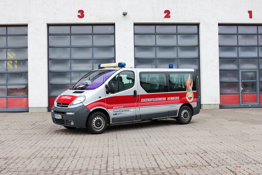 Mannschaftstransportfahrzeug 1/18-1 (a.D.)